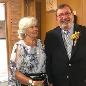 Meet your Posher, Caroline